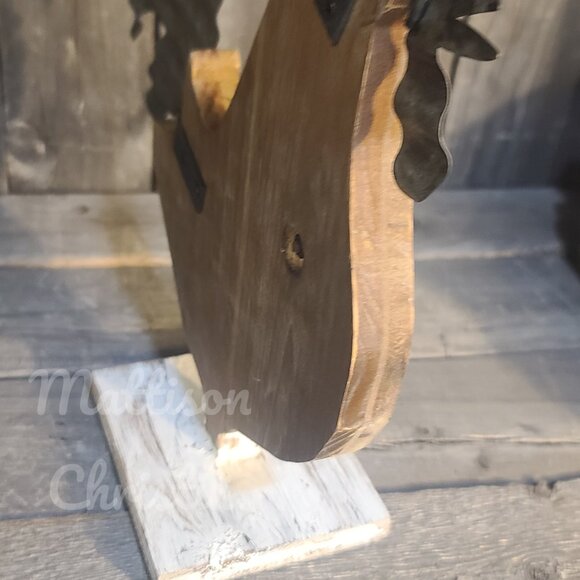Wooden Reclaimed Rooster Decor - Picture 7 of 9